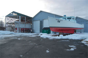 Young Brothers Boats shop in Corea